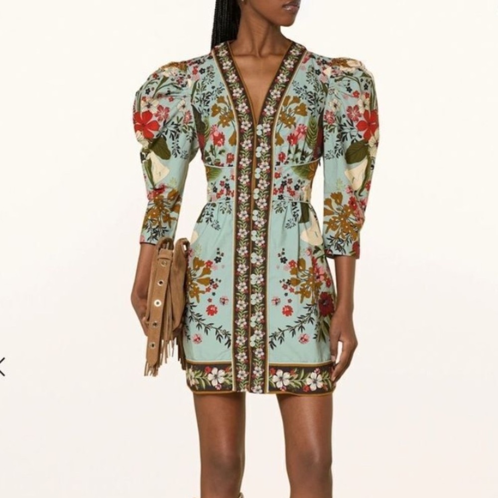 Farm Rio Blue Beauty 
Bouquet Mini Dress